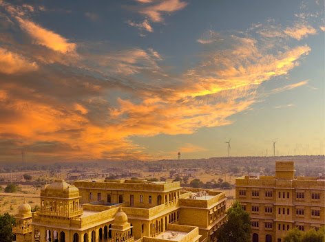 Sunset sky over Jaisalmer haveli rooftops